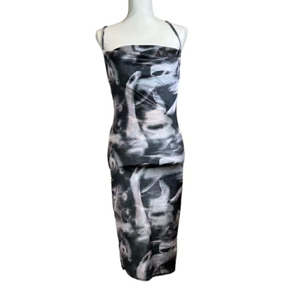 Pretty Little Thing Stretch Velour Strappy Open Back Dress Black Abstract Size 4